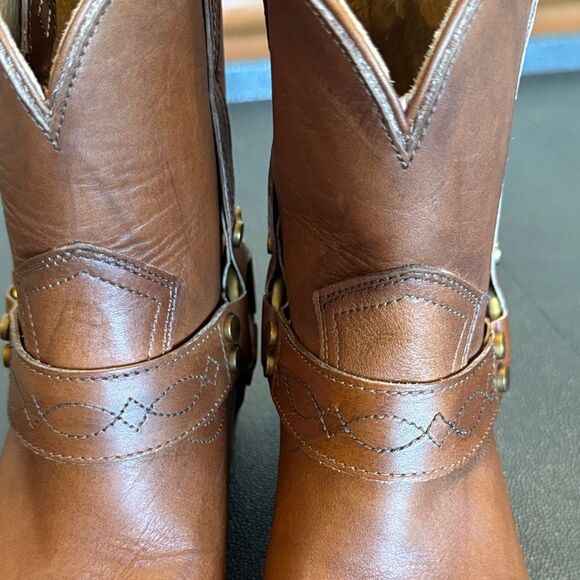 Frye Billy Harness Saddle Leather Brown Ankle Boots size 8 - Picture 16 of 16